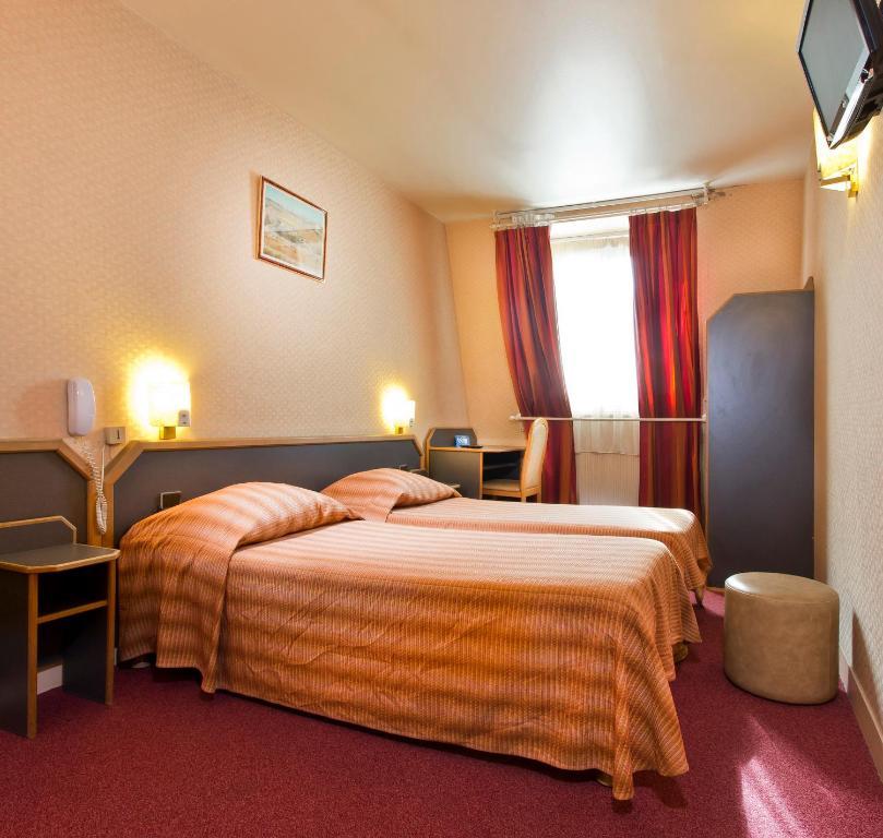 Hotel La Parizienne By Elegancia 3*